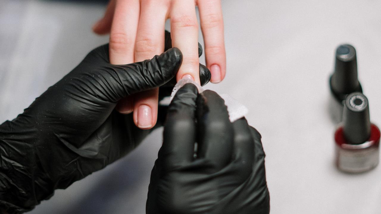 El color de uñas que será tendencia este invierno